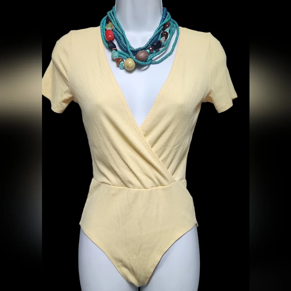 Bodysuits Bundle - Picture 2 of 8